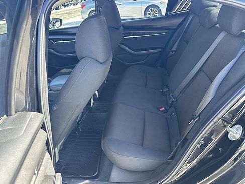Used 2021 MAZDA MAZDA3 s image 12