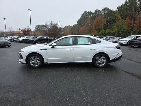 New 2026 Hyundai Sonata SE image 19