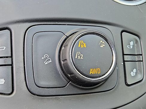 Used 2019 GMC Terrain SLE w/ Driver Convenience Package AWD/4WD image 23