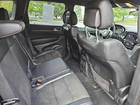 Used 2021 Jeep Grand Cherokee Laredo X AWD/4WD image 15