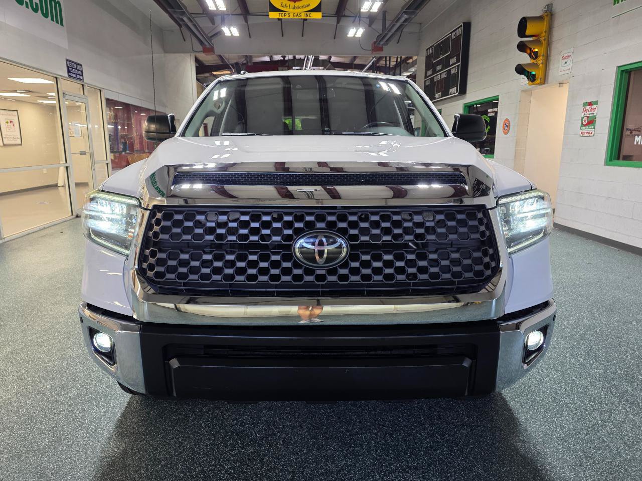 Used 2019 Toyota Tundra SR5 w/ TRD Off Road Package AWD/4WD image 3