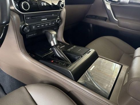 Certified 2023 Lexus GX 460 Premium w/ Accessory Package AWD/4WD image 21