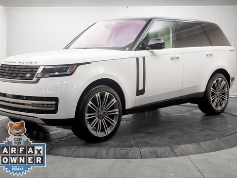 Used 2023 Land Rover Range Rover SE AWD/4WD image 7