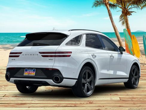Used 2023 Genesis GV70 2.5T w/ Sport Prestige Package AWD/4WD image 6