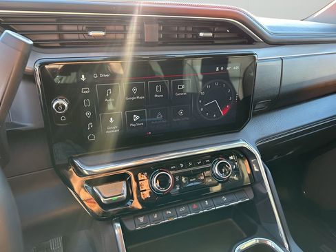 Used 2024 GMC Sierra 2500 Denali w/ Denali Reserve Package image 34