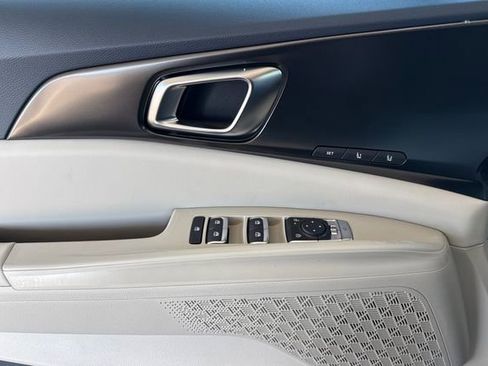 New 2026 Kia Carnival SX FWD image 12