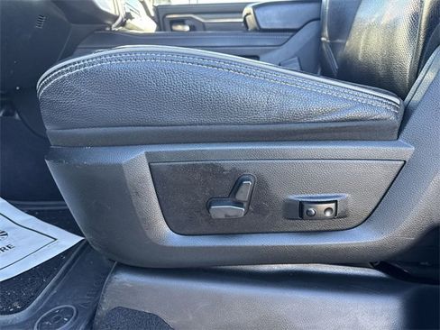 Used 2021 RAM 2500 Limited image 12