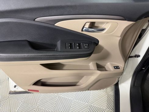 Used 2016 Honda Pilot EX-L image 11