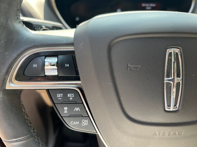 Used 2019 Lincoln Nautilus Reserve AWD/4WD image 31