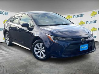 Used 2023 Toyota Corolla LE image 1
