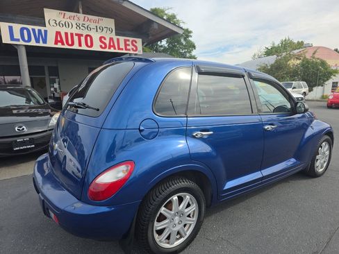 Used 2008 Chrysler PT Cruiser Touring FWD image 3