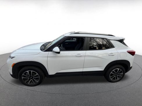 Used 2025 Buick Encore GX Preferred image 6