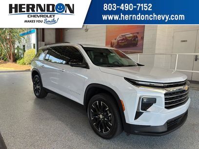 New 2026 Chevrolet Traverse LT w/ Sun and Wheel Package