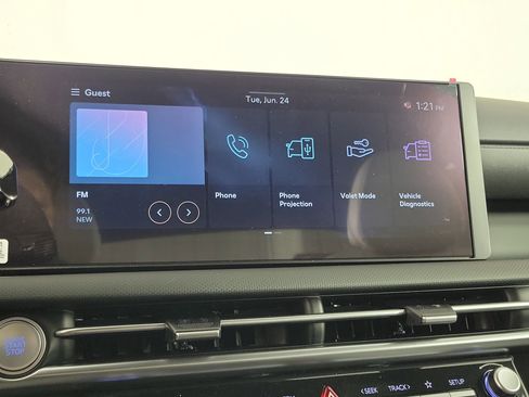 New 2025 Hyundai Santa Cruz SEL image 15