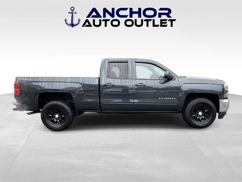 Used 2019 Chevrolet Silverado 1500 LT image 9