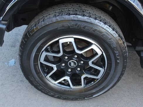Used 2023 Ford Bronco Outer Banks AWD/4WD image 26