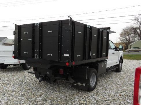 Used 2023 Ford F350 XL w/ Snow Plow Prep Package image 4