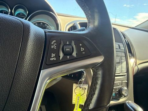 Used 2013 Buick Verano FWD image 30