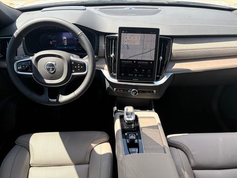 New 2026 Volvo XC90 B6 Ultra w/ Protection Package Premier image 10