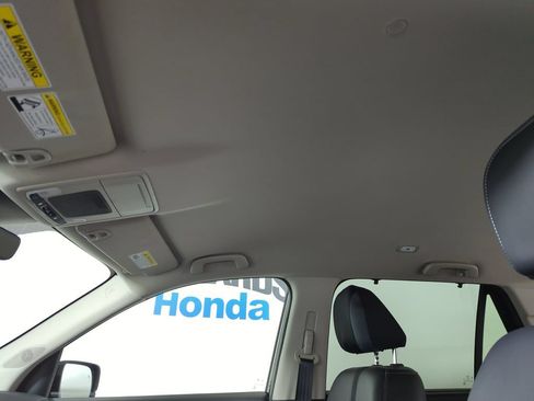Certified 2023 Honda Pilot EX-L image 17