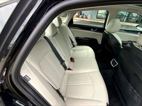 Used 2021 Kia K5 EX image 29