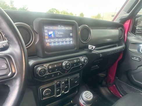 Used 2021 Jeep Wrangler Unlimited Sport AWD/4WD image 22