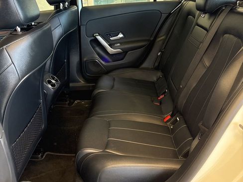 Used 2022 Mercedes-Benz A 220 image 7