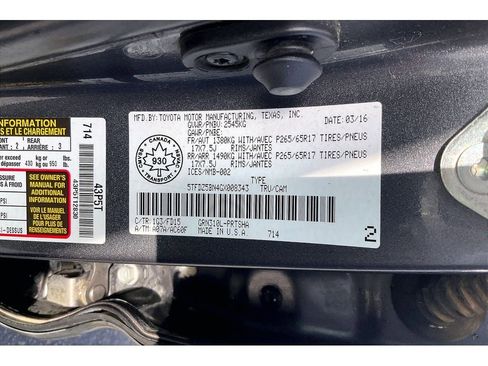 Used 2016 Toyota Tacoma SR5 image 34