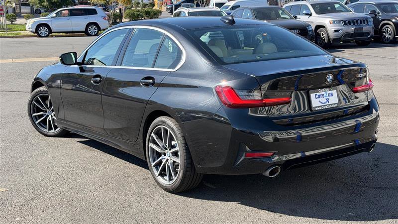 Used 2022 BMW 330i Sedan RWD image 4