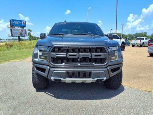 Used 2019 Ford F150 Raptor w/ Equipment Group 802A Luxury image 8