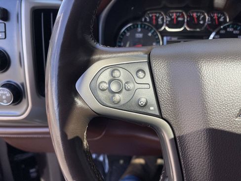 Used 2016 Chevrolet Silverado 1500 High Country w/ High Country Premium Package AWD/4WD image 22