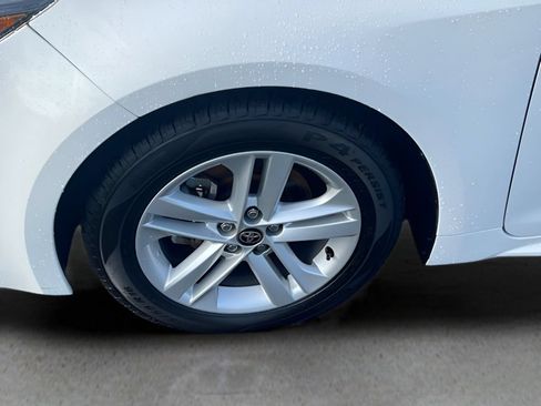 Certified 2022 Toyota Corolla SE FWD image 25