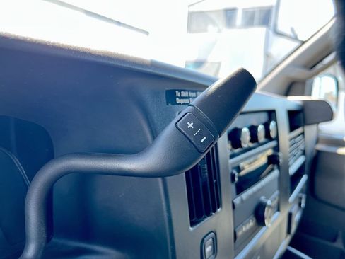 Used 2025 GMC Savana 2500 w/ Driver Convenience Package RWD image 14