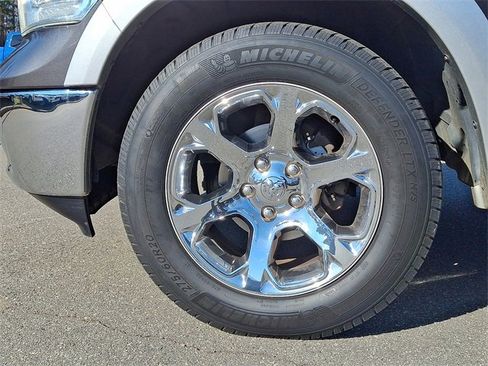 Used 2014 RAM 1500 Laramie image 8