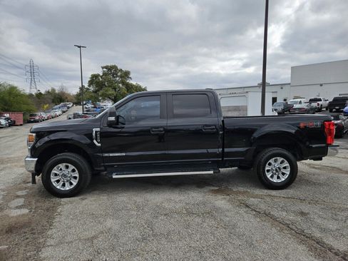 Used 2022 Ford F250 XL w/ STX Appearance Package image 7