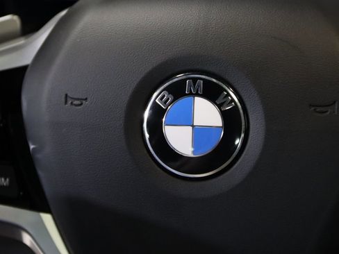 Used 2025 BMW 330i xDrive Sedan image 41