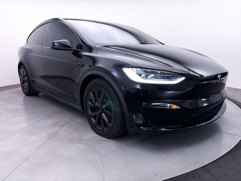 Used 2023 Tesla Model X AWD/4WD image 9