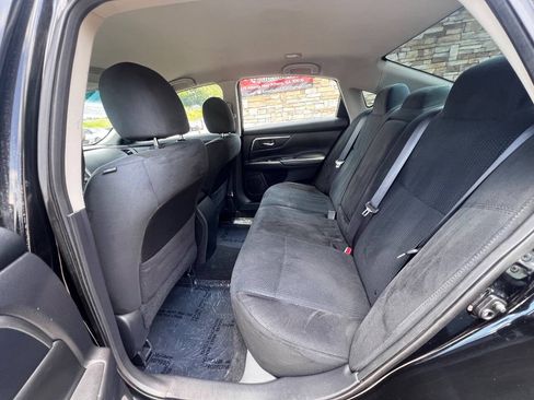 Used 2015 Nissan Altima 2.5 S w/ Power Driver Seat Package FWD image 16