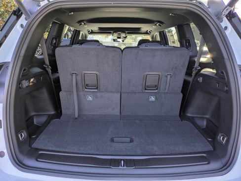 New 2025 Jeep Grand Cherokee L Laredo w/ Luxury Tech Group I AWD/4WD image 14