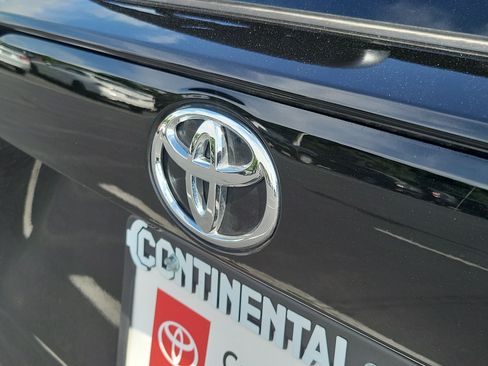 Certified 2025 Toyota RAV4 LE AWD/4WD image 8