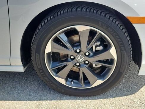 Used 2024 Honda Odyssey Elite image 13