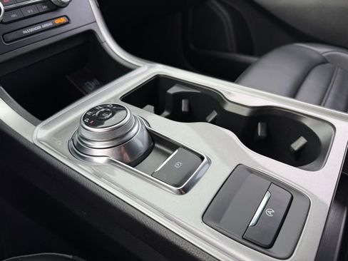 Used 2023 Ford Edge SEL w/ Convenience Package image 14