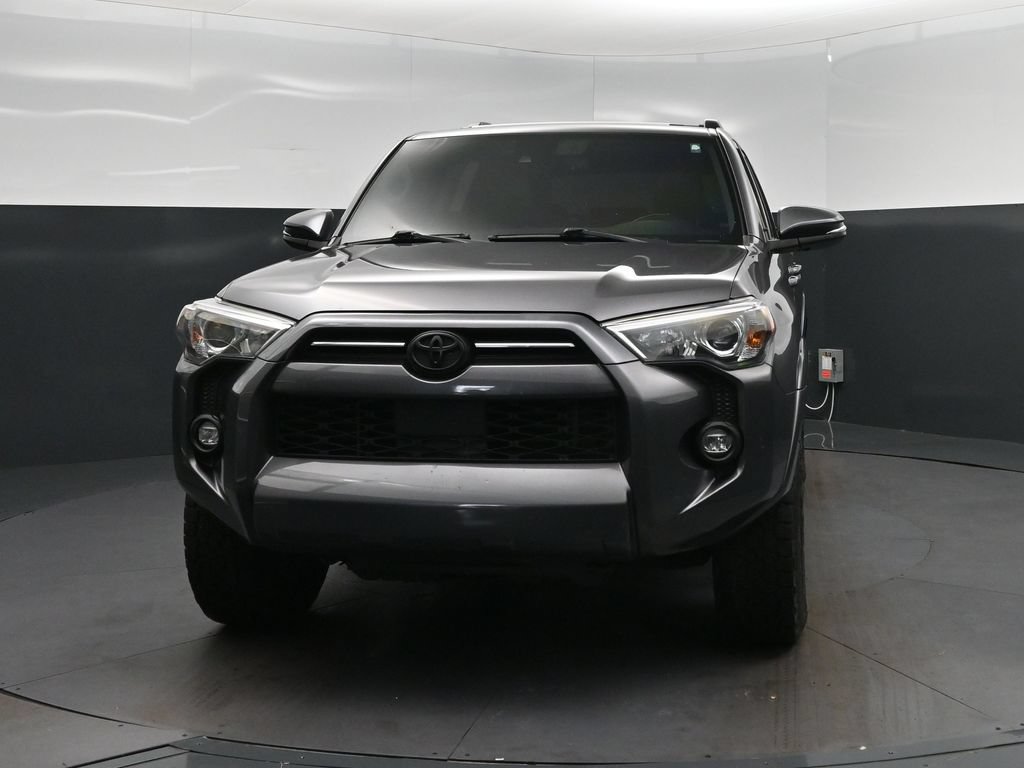 Used 2021 Toyota 4Runner SR5 Premium w/ Moonroof Package RWD image 10