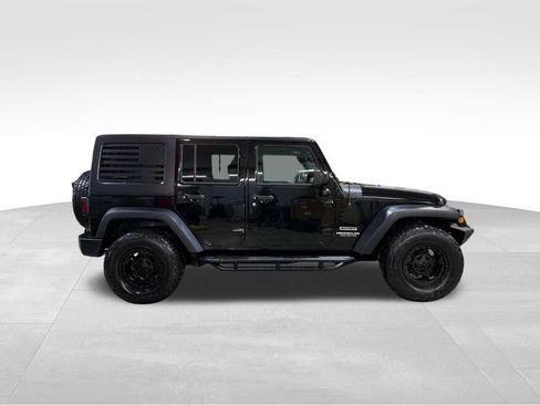 Used 2017 Jeep Wrangler Unlimited Sport w/ Quick Order Package 24S image 9