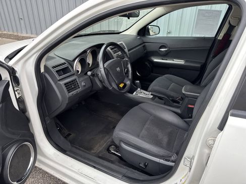 Used 2009 Dodge Avenger SXT image 3