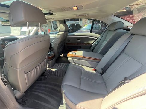 Used 2006 BMW 750Li image 17