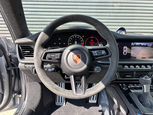 Certified 2026 Porsche 911 GT3 RWD image 13