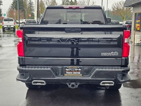 Used 2020 Chevrolet Silverado 1500 High Country w/ Technology Package image 4