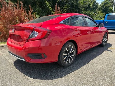 Used 2020 Honda Civic LX image 3