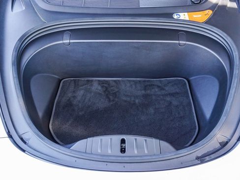 Used 2018 Tesla Model 3 Long Range image 28